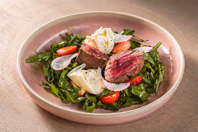 Beef steak salad