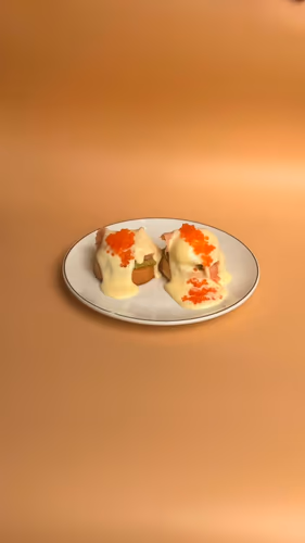 eggs benedict with smoked salmon