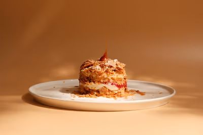 Crispy sable Napoleon